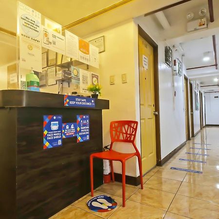 Oyo 882 City Stay Inns Makati City Hall Mandaluyong Esterno foto